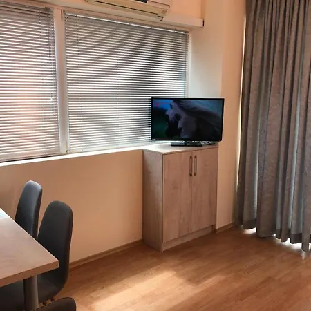 Apartament първа линия лазур